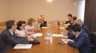 Սուրեն Պապիկյանն ընդունել է USAID-ի պատվիրակությանը