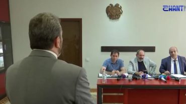Վարչապետը հորդորել է գյուղացիներին կազմակերպություններ հիմնել