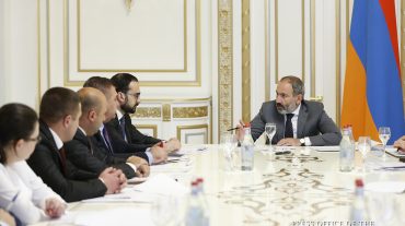 Կառավարությունում քննարկվել են ճանապարհաշինությանը վերաբերող հարցեր