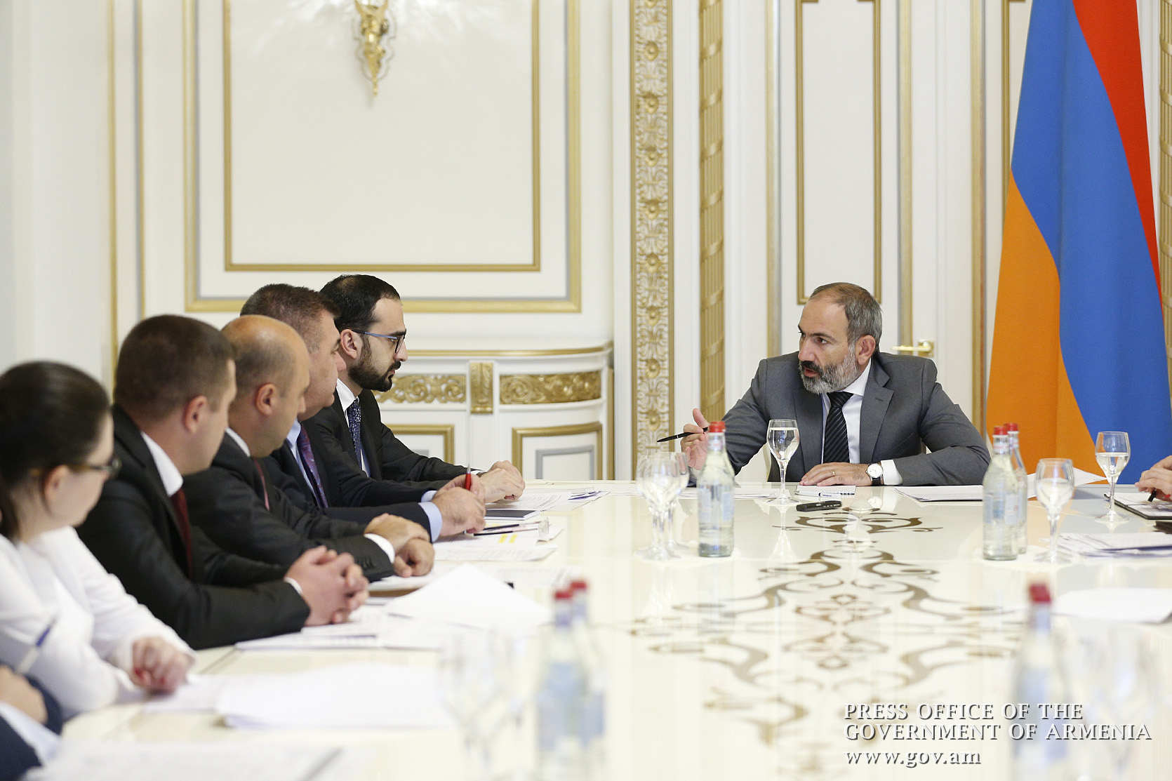 Կառավարությունում քննարկվել են ճանապարհաշինությանը վերաբերող հարցեր