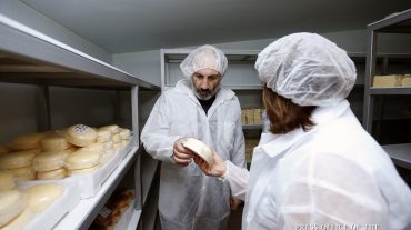 Փաշինյանը Տավուշում ծանոթացել է նոր աշխատատեղերի ստեղծման ծրագրերին