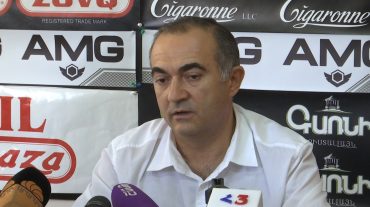 Փաշինյանը Սահմանադրությունը իր հագով չի կարում. Թևան Պողոսյան