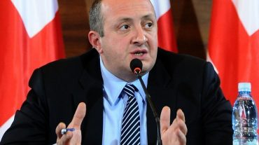 Մարգվելաշվիլին ստորագրել է կուտակային կենսաթոշակային համակարգի մասին օրենքը