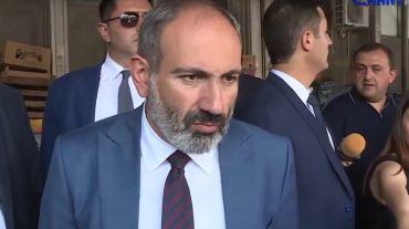 «Յոլա գնալու ռեժիմը պետք է հանենք». Փաշինյանը «Գումի շուկա»-ում շրջայցի է