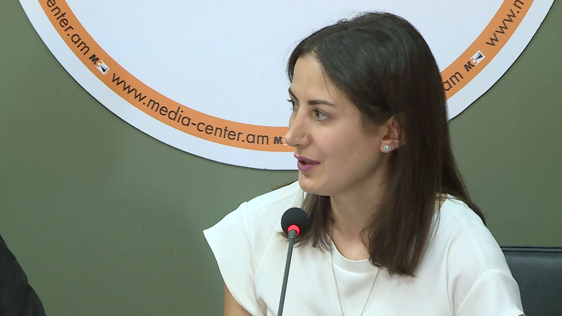 Քաղցկեղով հիվանդները տեղյակ չեն իրենց իրավունքներից. Վիոլետա Զոփունյան
