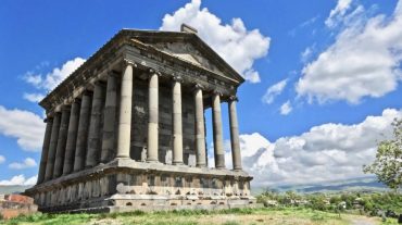 Չեխական ռադիոն «զբոսաշրջային» մանրամասներ է ներկայացրել Գառնու տաճարի մասին