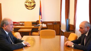 Բակո Սահակյանն ու Արմեն Սարգսյանը քննարկել են հայկական երկու հանրապետությունների համագործակցությանն առնչվող հարցեր