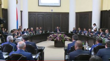 Էներգետիկայի նախարարի ծնունդը շնորհավորեցին չզեկուցվող հարցերի շրջանակում