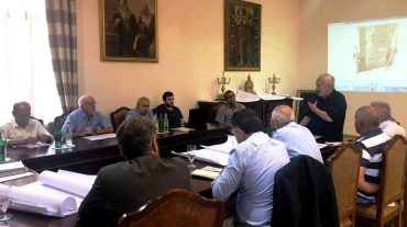 Մայր Աթոռի ճարտարապետական խորհրդի նիստում քննարկվել է Մայր Տաճարի հիմնանորոգման ընթացքը