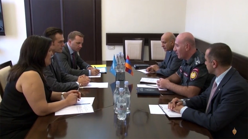 Ոստիկանության պետի առաջին տեղակալն ընդունել է Ինտերպոլի ներկայացուցիչներին