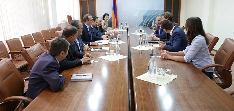 Արծվիկ Մինասյանը հանդիպել է «Swiss Reinsurance Company»-ի ներկայացուցիչների հետ