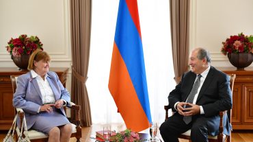 Նախագահը Քերոլայն Քոքսի հետ քննարկել է Արցախին առնչվող հարցեր