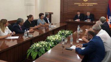 Արցախի միջազգային ճանաչումը սարերի հետևում չէ. Շարմազանովը՝ ԱՀ ԱԺ պատգամավորներին