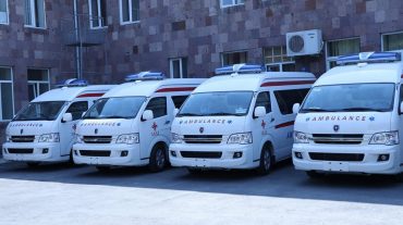 Արմավիրի մարզի ԲԿ-ներին շտապօգնության 9 մեքենա է տրամադրվել