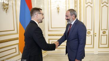 Վարչապետն ընդունել է ԵԱՀԿ գլխավոր քարտուղարին
