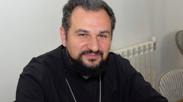 Վահրամ քահանա Մելիքյանը կեղծ է որակել Կաթողիկոսի կողմից աթոռն ինքնակամ թողնելու մասին լուրը