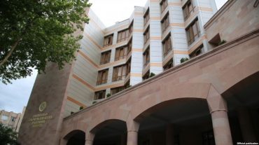 Համակարգչային խանութից գողություն կատարած անձը փնտրվում է