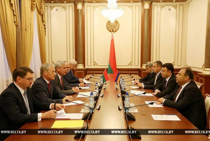 Բելառուսն առաջարկում է Հայաստանում կազմակերպել վերելակների և տրակտորների հավաքման արտադրություն