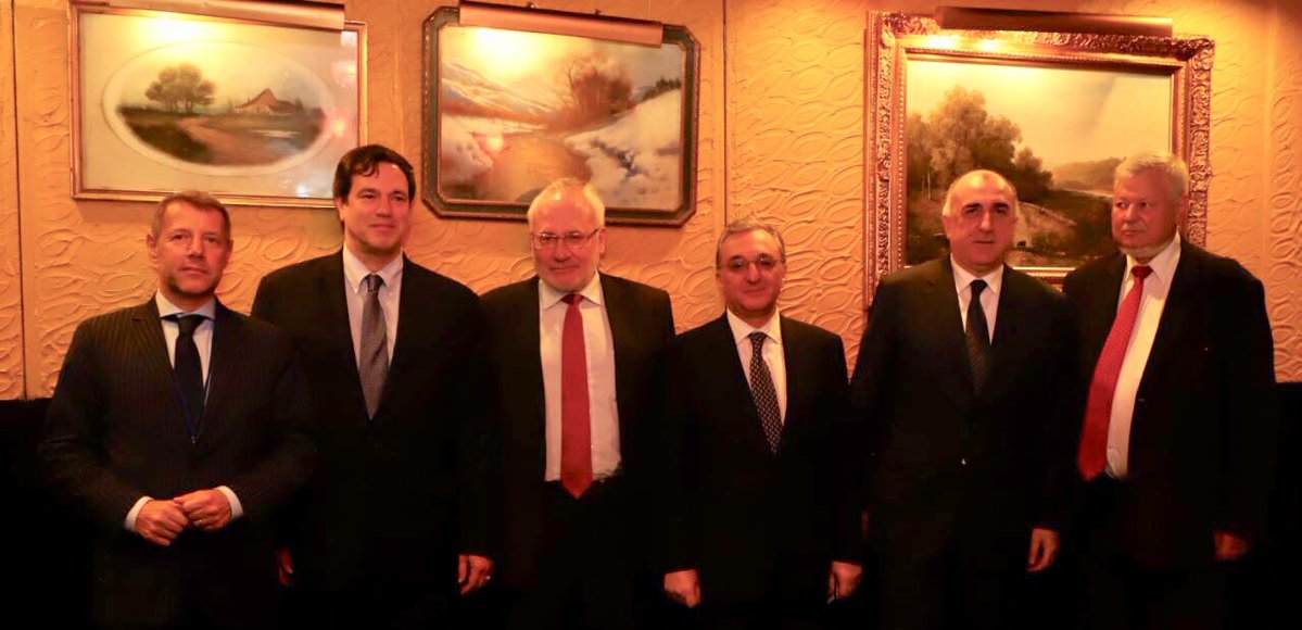 Նյու Յորքում կայացել է Մնացականյան-Մամեդյարով հանդիպումը