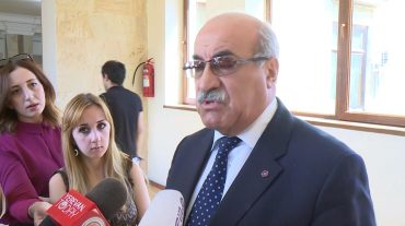 Դուք անընդհատ ասում եք` ում անենք, ես ասում եմ` ինչ անենք. Խոսրով Հարությունյան