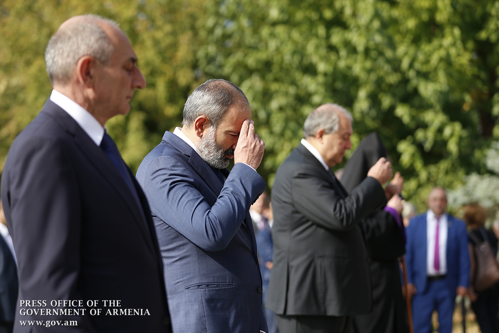 Անկախության 27-րդ տարեդարձի առթիվ վարչապետն այցելել է «Եռաբլուր» պանթեոն