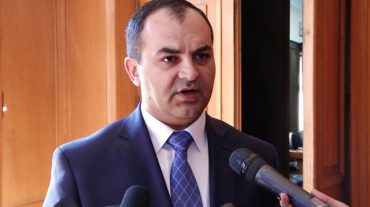 Գլխավոր դատախազ Արթուր Դավթյանը՝ դատարանի առջև. «Ժողովուրդ»