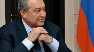 Նա այն քիչ նախագահներից է, որը նաև ֆիզիկոս է. Financial Times-ը՝ Արմեն Սարգսյանի մասին