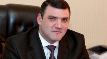 Գևորգ Կոստանյանը վայր կդնի մանդատը. նա գնում է Եվրոպա աշխատելու․ «Հրապարակ»