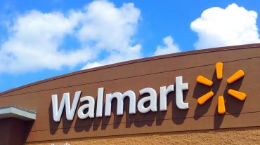 Լիտվայի դեսպանը Walmart-ին կոչ է արել վաճառքից հետ կանչել ԽՍՀՄ խորհրդանիշներով շապիկները