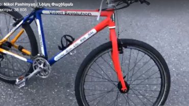 Փաշինյանն աշխատանքի է գնացել հեծանվով