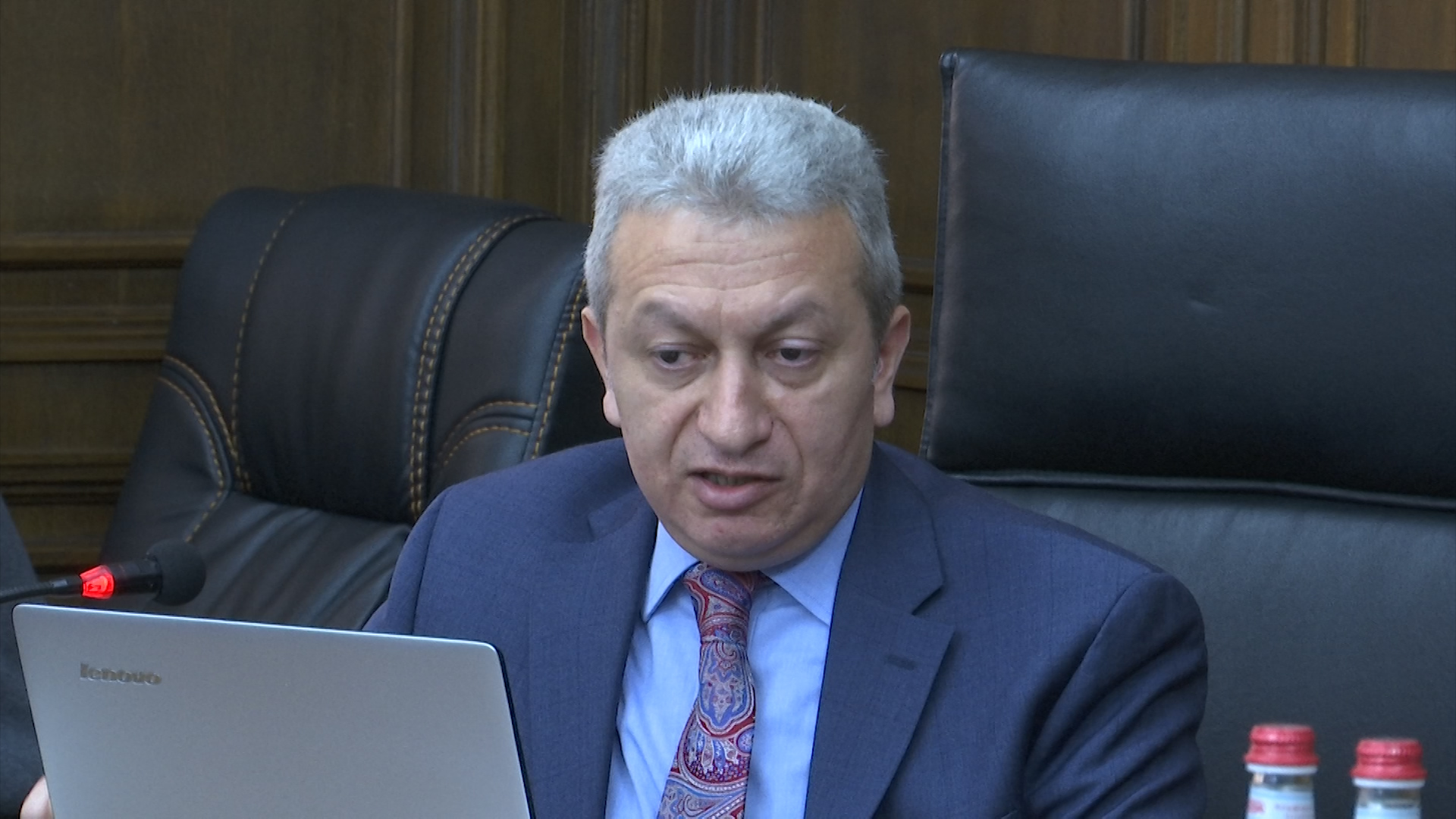 Եթե նկարագրել եք մի բան, մտքում ունեցել մեկ այլ բան, հավանաբար, դա չեք կարողանալու ձեռք բերել. Ջանջուղազյանը` Հովհաննիսյանին
