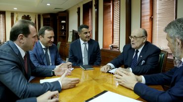 ՊՆ ղեկավարն ընդունել է Ռուդի Ջուլիանիին