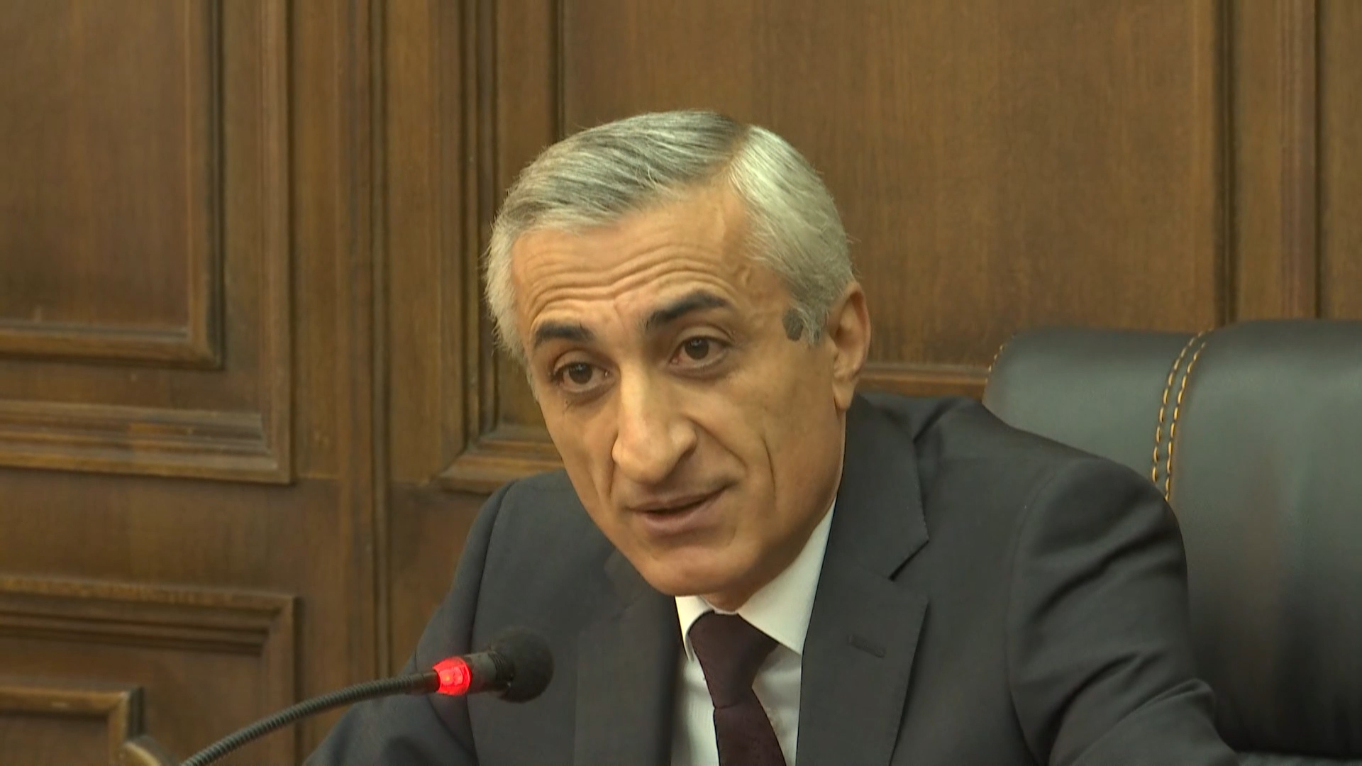 Երևանի ընտրության իսկական հարցադրումն էր՝ կո՞ղմ եք, որ խորհրդարանը արագ լուծարվի. Սեյրանյան