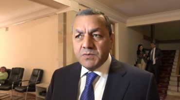 Ավշարի Արայիկի կողմնակիցներին բերման են ենթարկել ԱԺ տարածքում տեղի ունեցած միջադեպից հետո