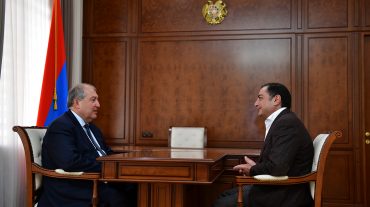 Նախագահը հանդիպել է ՀՀԿ խմբակցության ղեկավար Վահրամ Բաղդասարյանի հետ
