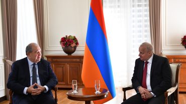 Արմեն Սարգսյանն ընդունել է Հայաստանում ՌԴ դեսպանին