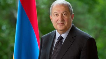 Արմեն Սարգսյանն ընդունել է Կառավարության հրաժարականը