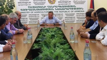 Արթուր Խաչատրյանը հրաժեշտ է տվել գյուղնախարարության աշխատակիցներին
