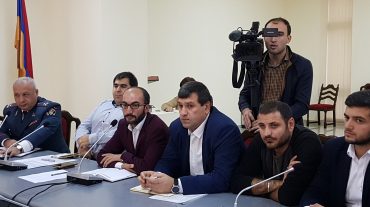 «Զապչաստ»-ի տարբերակը չենք քննարկում. «Ղեկը աջ»-ը հակադարձում է