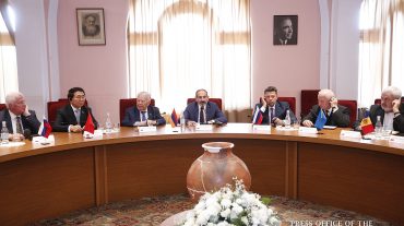 Ուզում ենք Հայաստանը դարձնել առաջատար տեխնոլոգիական երկիր. վարչապետը մասնակցել է ԳԱԱ 75-ամյակին նվիրված միջոցառմանը
