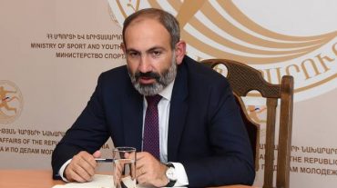 Փաշինյանը ներկայացրեց Սպորտի և երիտասարդության հարցերի նախարարի պաշտոնակատարին