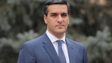 Ուսուցիչների իրավունքների պաշտպանությունը պետք է լինի բոլորիս հոգածության առարկան. Արման Թաթոյան