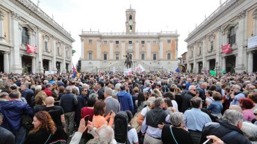 Իտալիայում բողոքի ցույցեր են