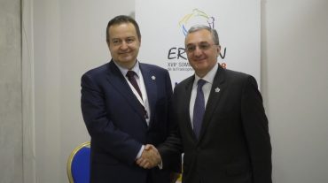 Զոհրաբ Մնացականյանը հանդիպել է Սերբիայի արտգործնախարարի հետ