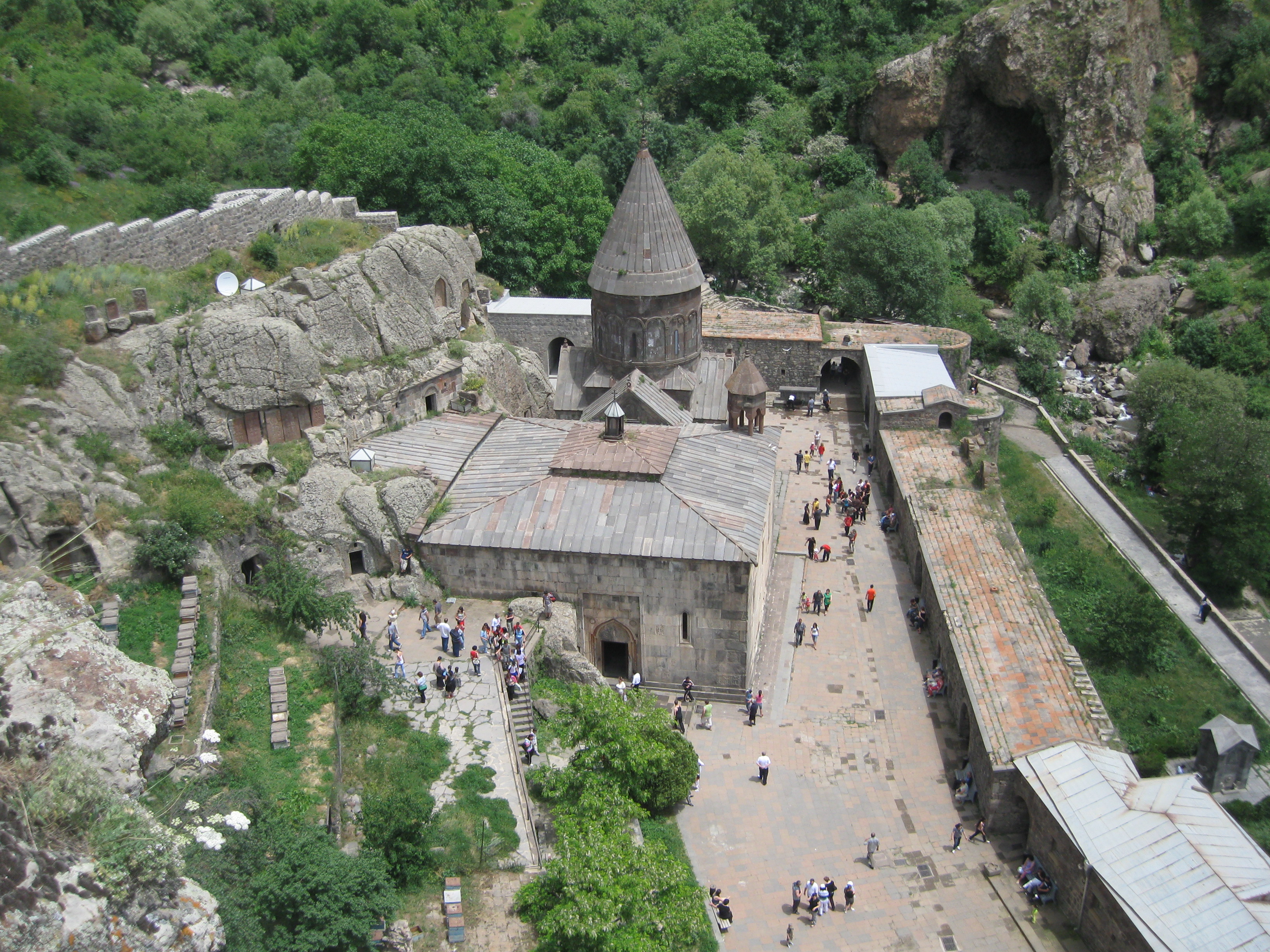 ՅՈՒՆԵՍԿՕ-ն միջանկյալ դրական որոշում է կայացրել Գեղարդի վանքին ուժեղացված պաշտպանության կարգավիճակ շնորհելու վերաբերյալ