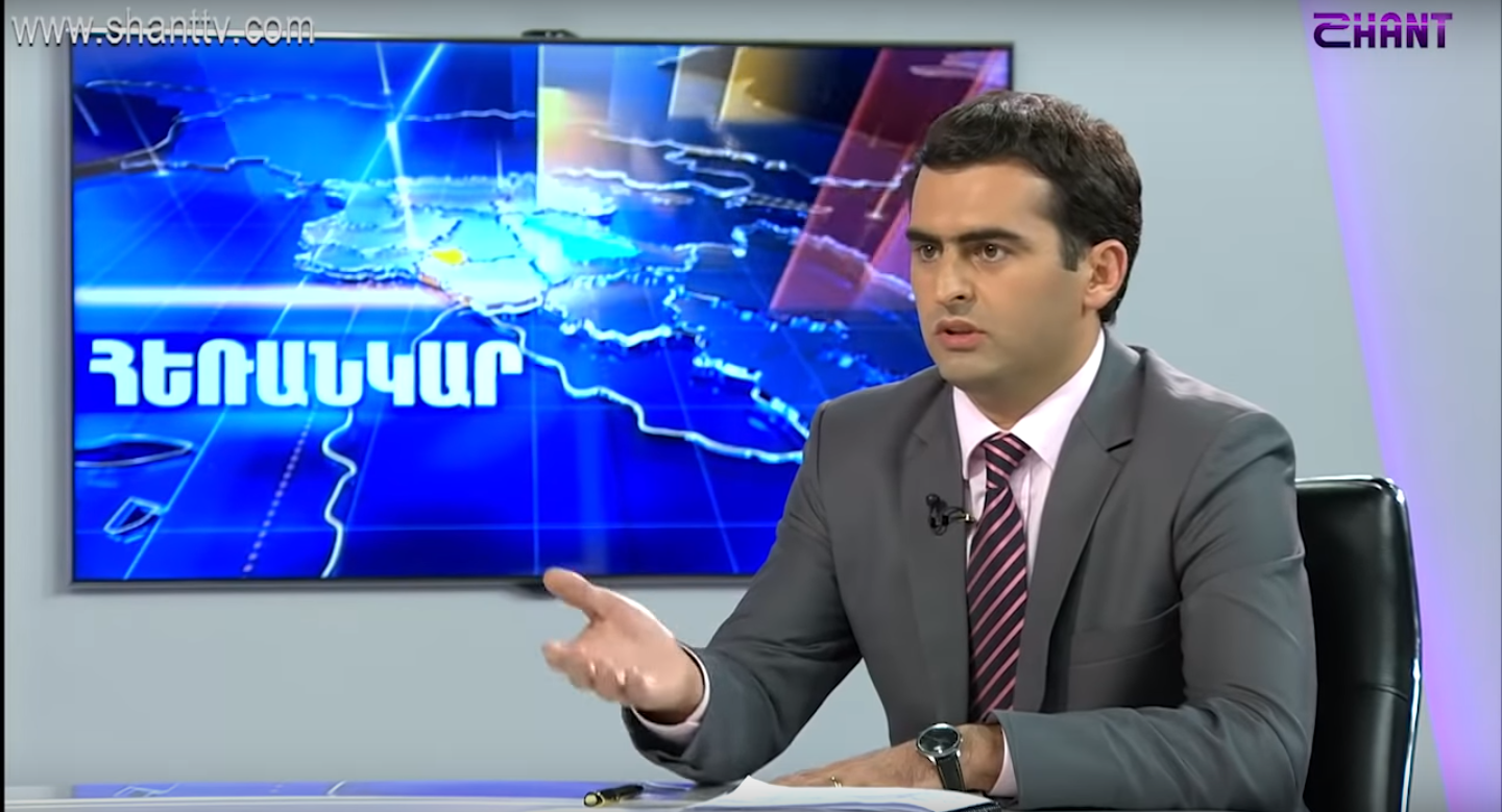 Դա չի եղել մի գերատեսչության միանձնյա որոշումը. Հակոբ Արշակյանը՝ աջ ղեկով մեքենաների ներկրման արգելքի մասին