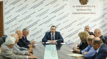Հեռակա ուսուցում այլևս չի լինի. ԿԳ նախարարի տեղակալը հանդիպել է ոչ պետական բուհերի ռեկտորների հետ