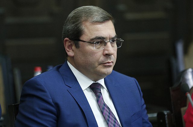 ՊԵԿ-ում որոշել են հարկատուներին «վերանվանել» հարկ վճարող, որպեսզի փոխվեն հարաբերությունները