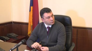 Վեհափառը չի վախենում հասարակությունից. Շարմազանովը՝ կաթողիկոսի անվտանգության ապահովման մասին