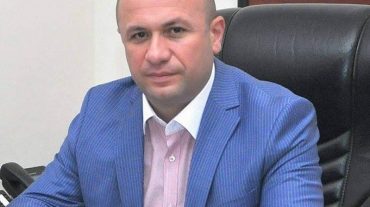 Մանվել Ջավադյանը դադարեցնում է Ավան վարչական շրջանի ղեկավարի լիազորությունները